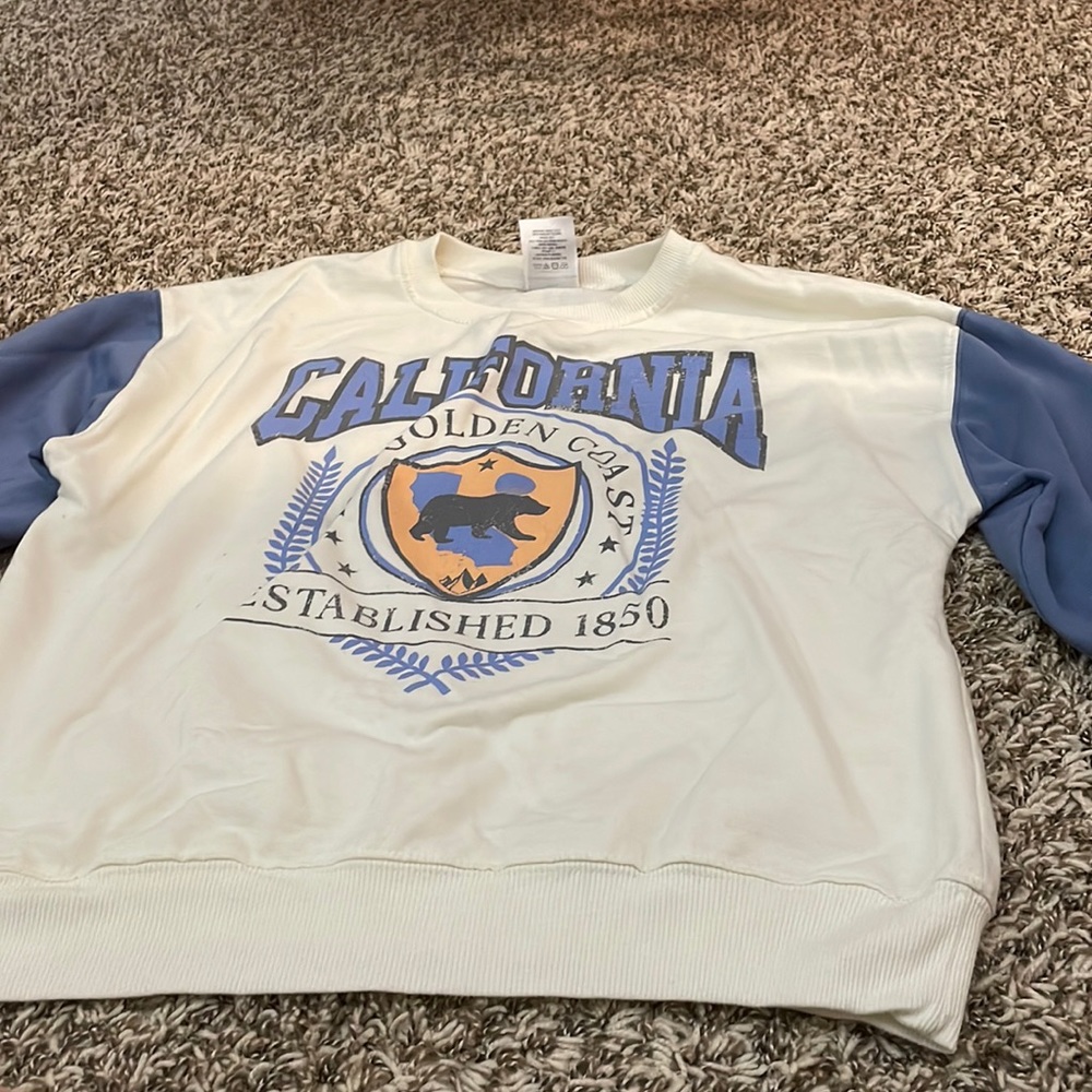 California graphic crewneck